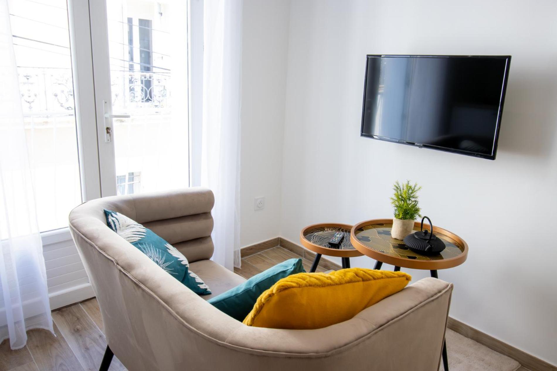Charmant Studio Climatise 'Alma 1' - Beziers Centre - Wifi Fibre - Netflix Apartment Ngoại thất bức ảnh